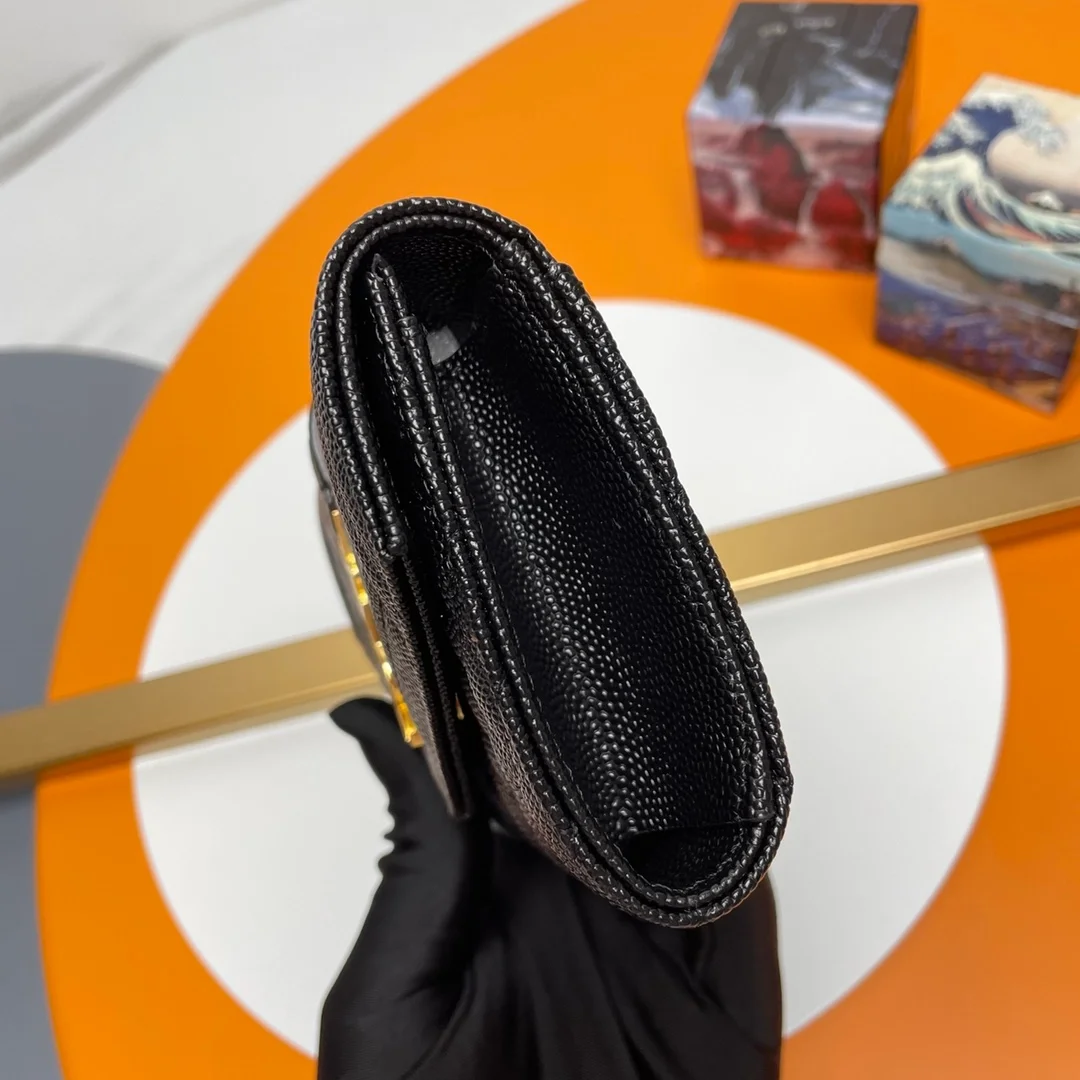 생로랑 엔벨로프 스몰 지갑 블랙 골드