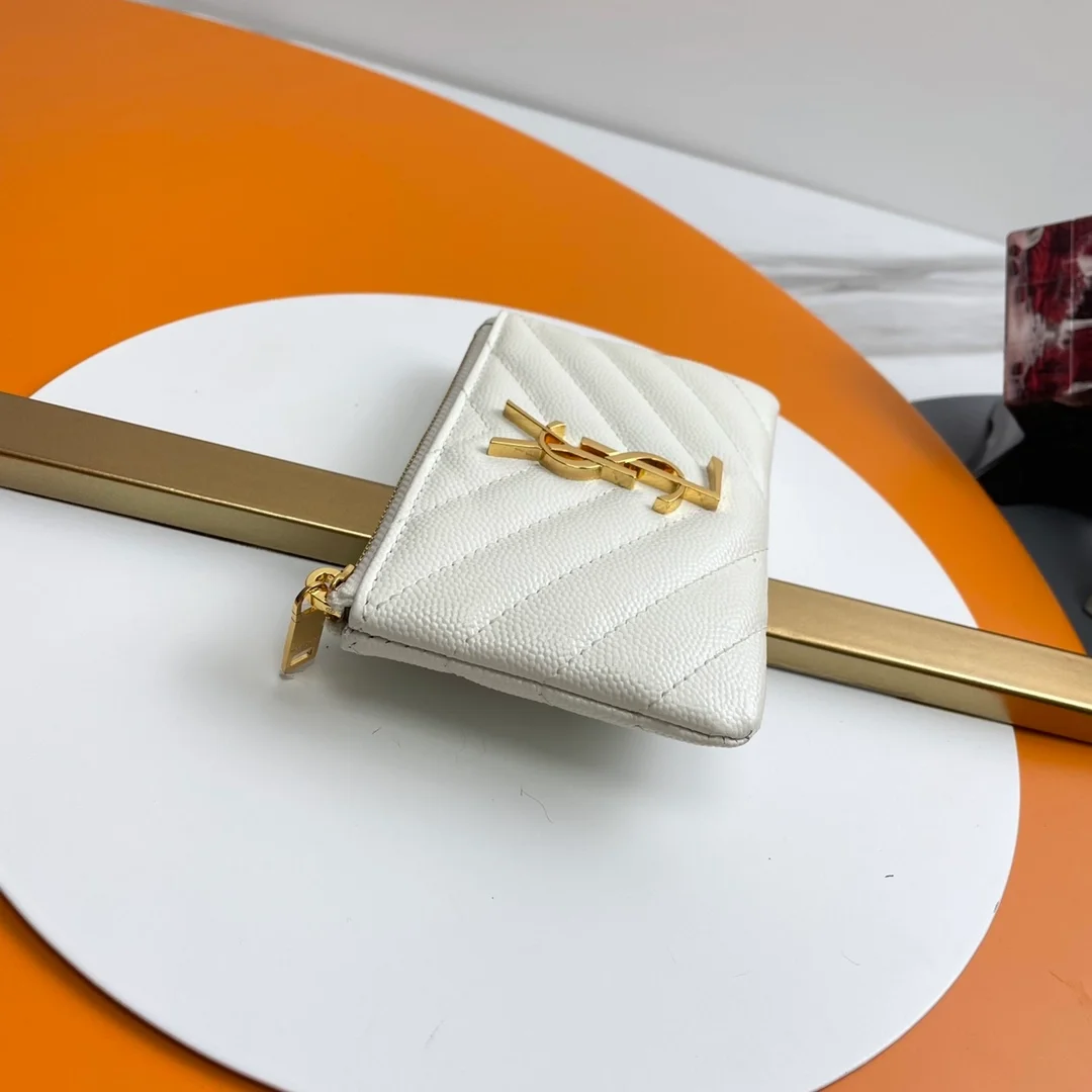 생로랑 마틀라세 프라그망 케이스 화이트 골드