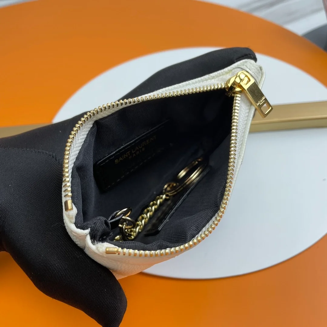 생로랑 마틀라세 프라그망 케이스 화이트 골드