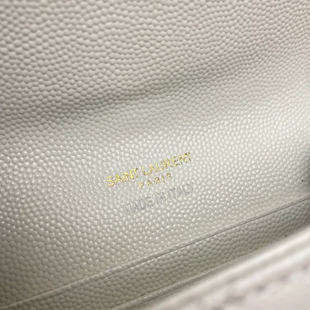 생로랑 엔벨로프 스몰 지갑 화이트 골드