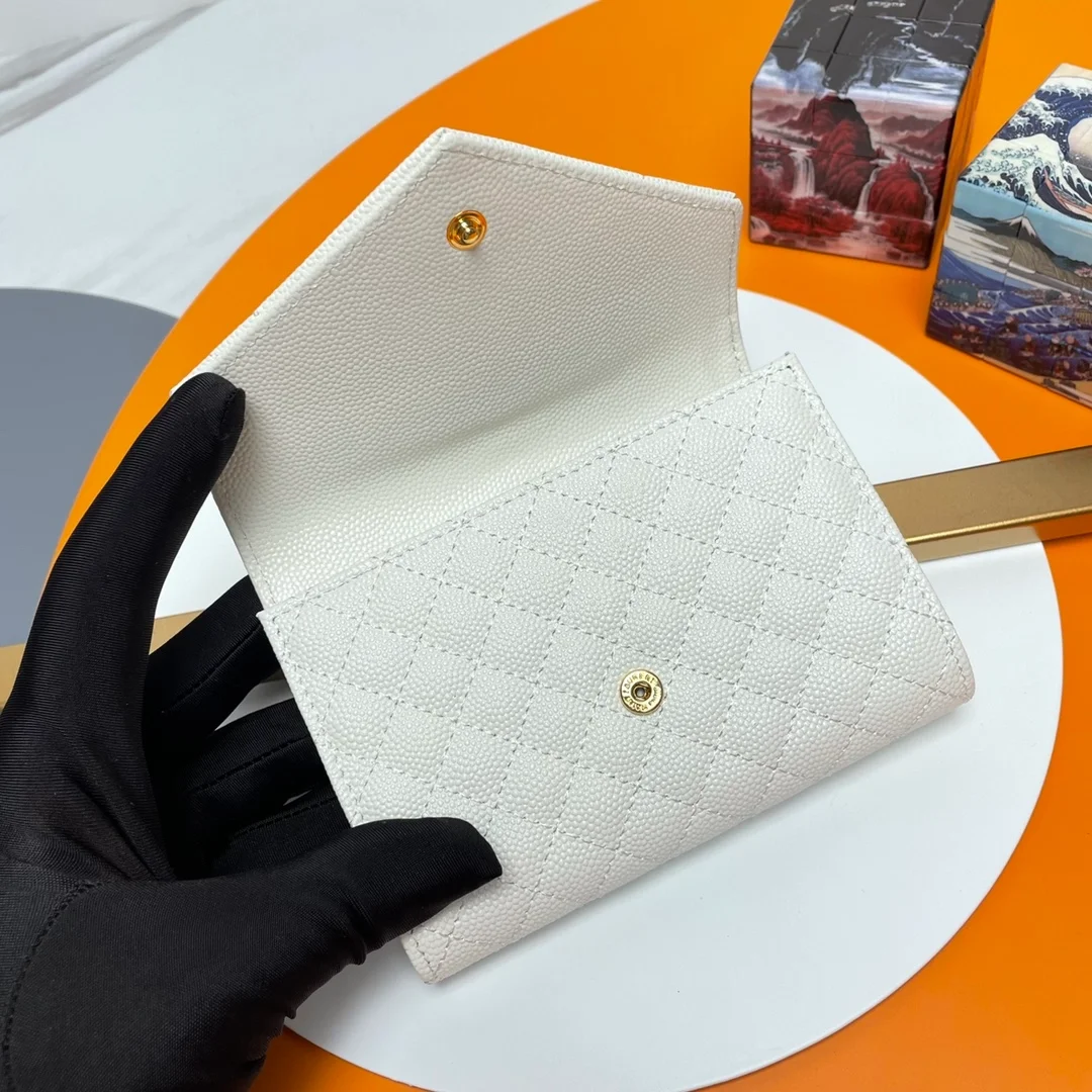 생로랑 엔벨로프 스몰 지갑 화이트 골드