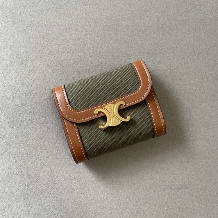 셀린느 트리오페 반지갑