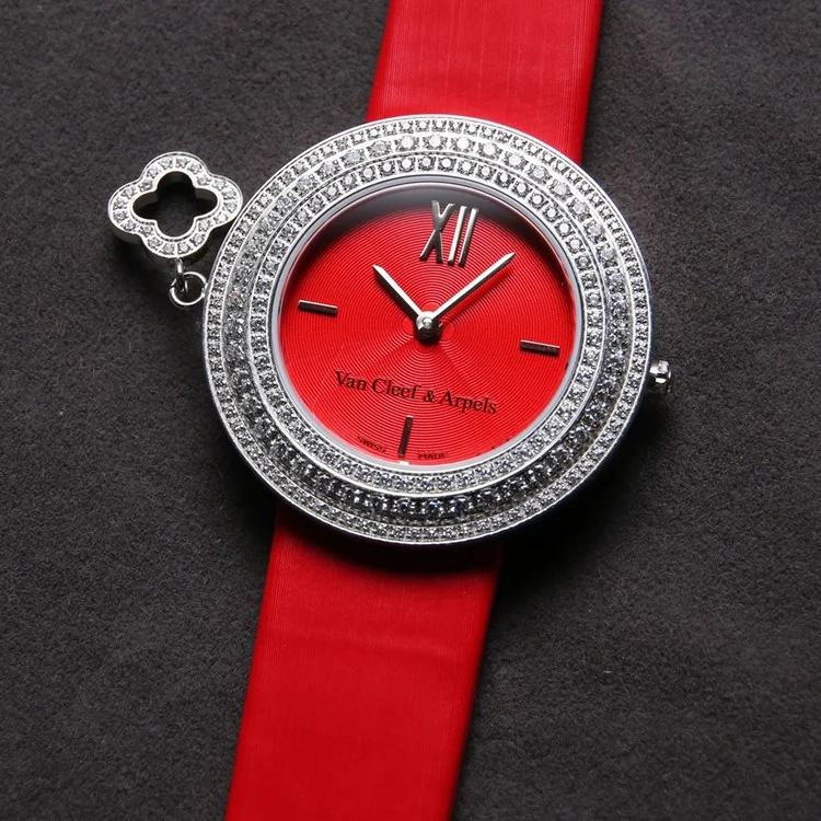 반클리프 앤 아펠 참 워치 레드 화이트