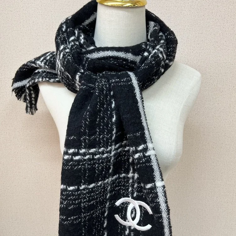 샤넬 cc 로고 머플러 울 100%