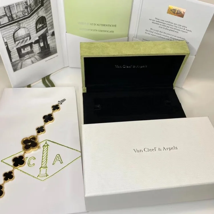 반클리프 앤 아펠 스몰 알함브라 오닉스 블랙