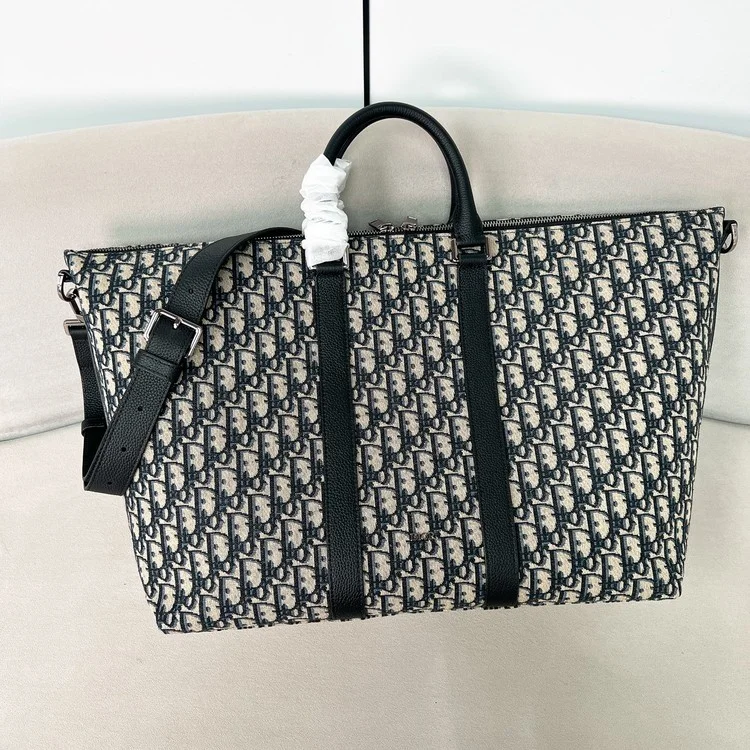 디올 위켄더 40 백