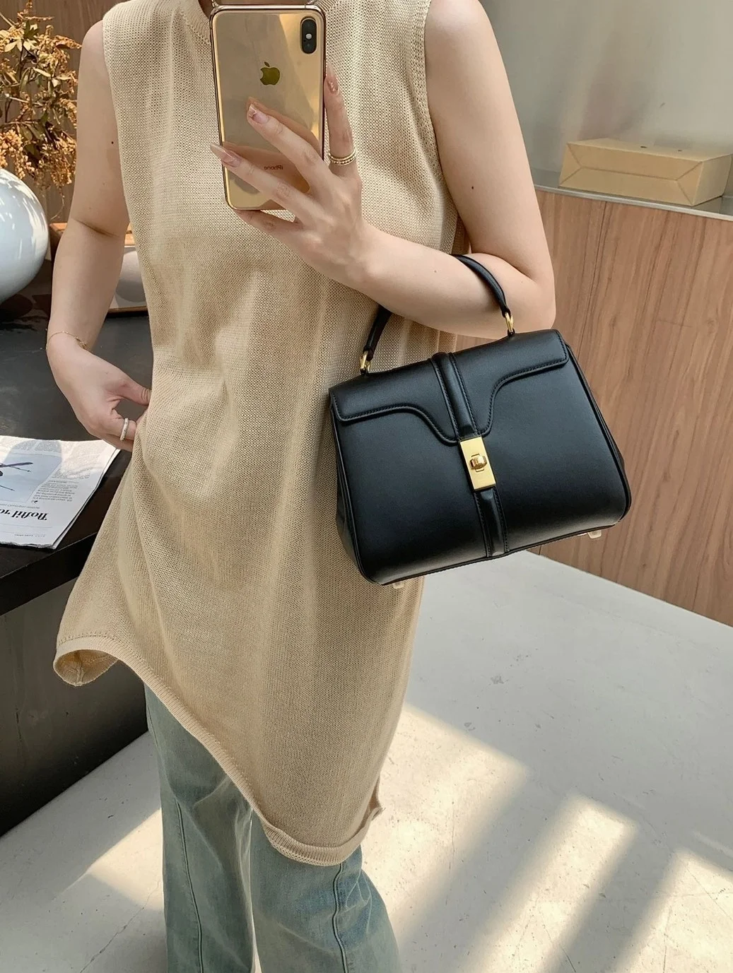 셀린느 16백 새틴 카프스킨