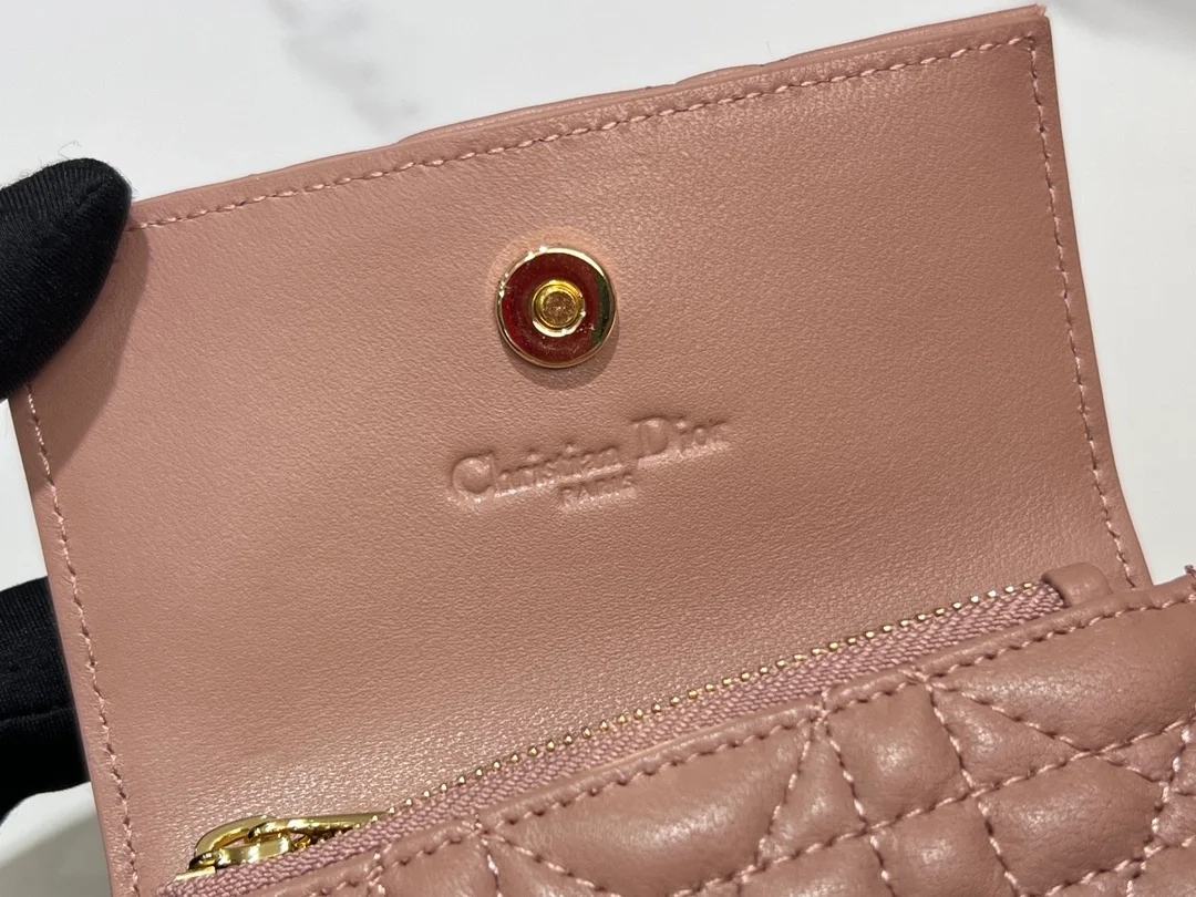 디올 MY Dior Glycine 월릿 앤틱 핑크