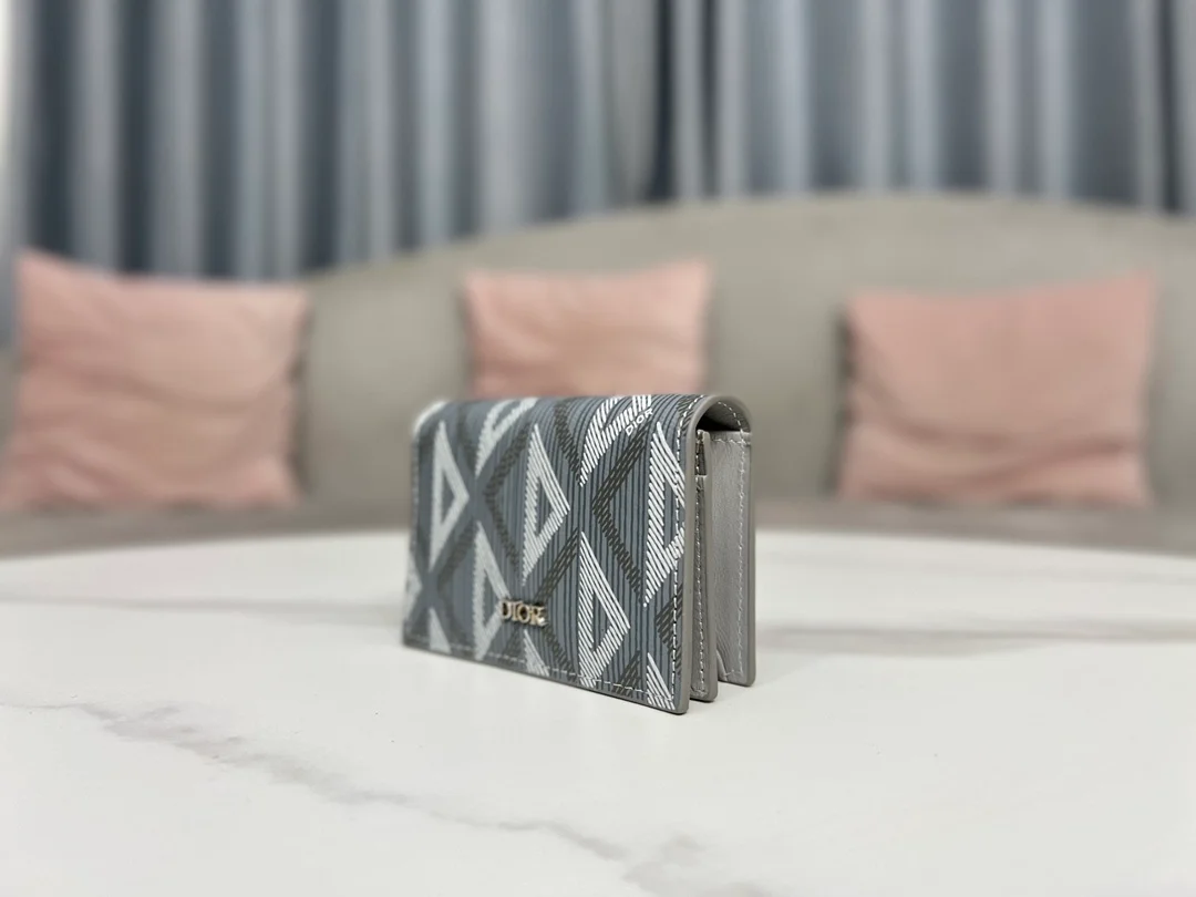 디올 다이아몬드 비즈니스 카드 지갑 그레이