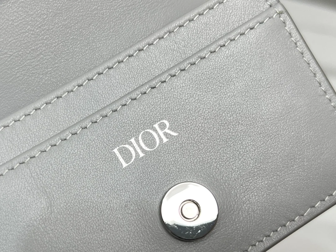 디올 다이아몬드 비즈니스 카드 지갑 그레이