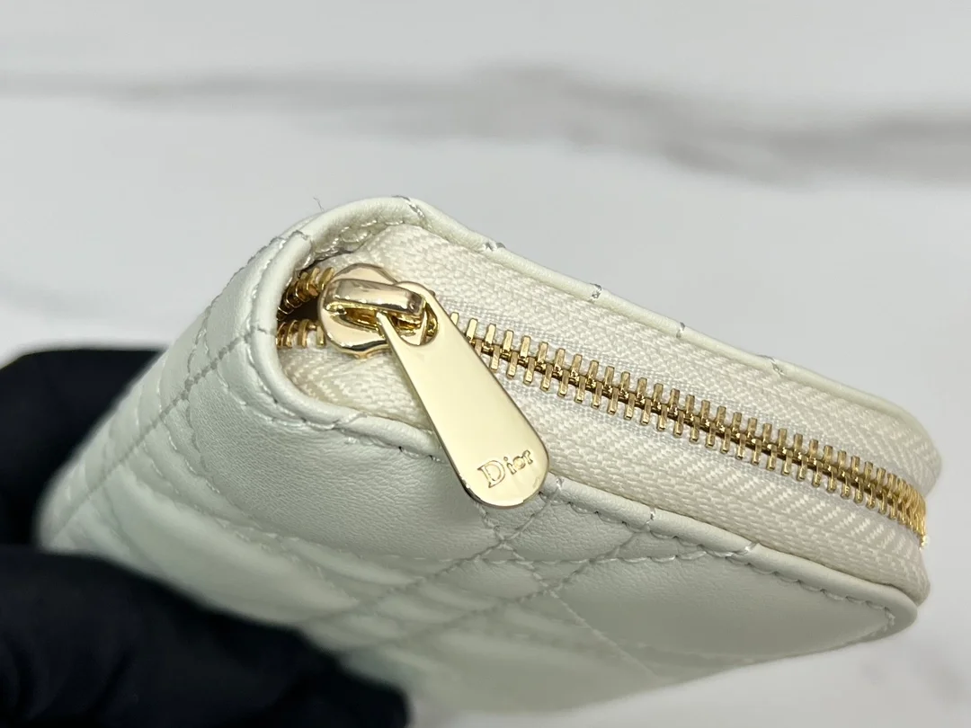디올 레이디 VOYAGEUR 스몰 동전 지갑 화이트