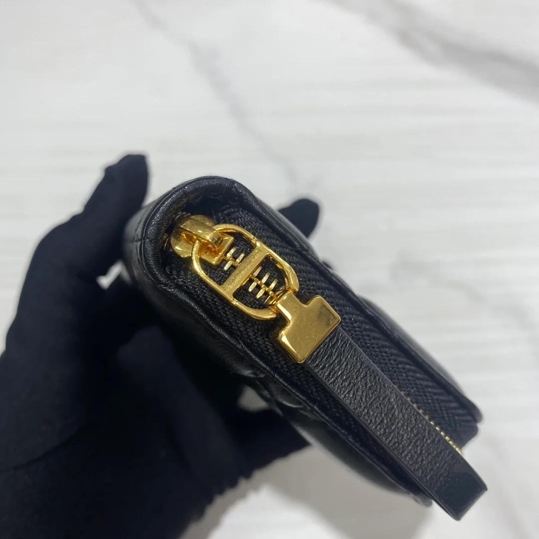 디올 카로 카드지갑 블랙