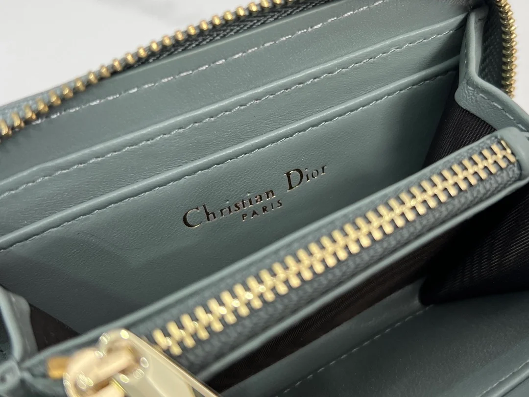 디올 레이디 VOYAGEUR 스몰 동전 지갑 그레이