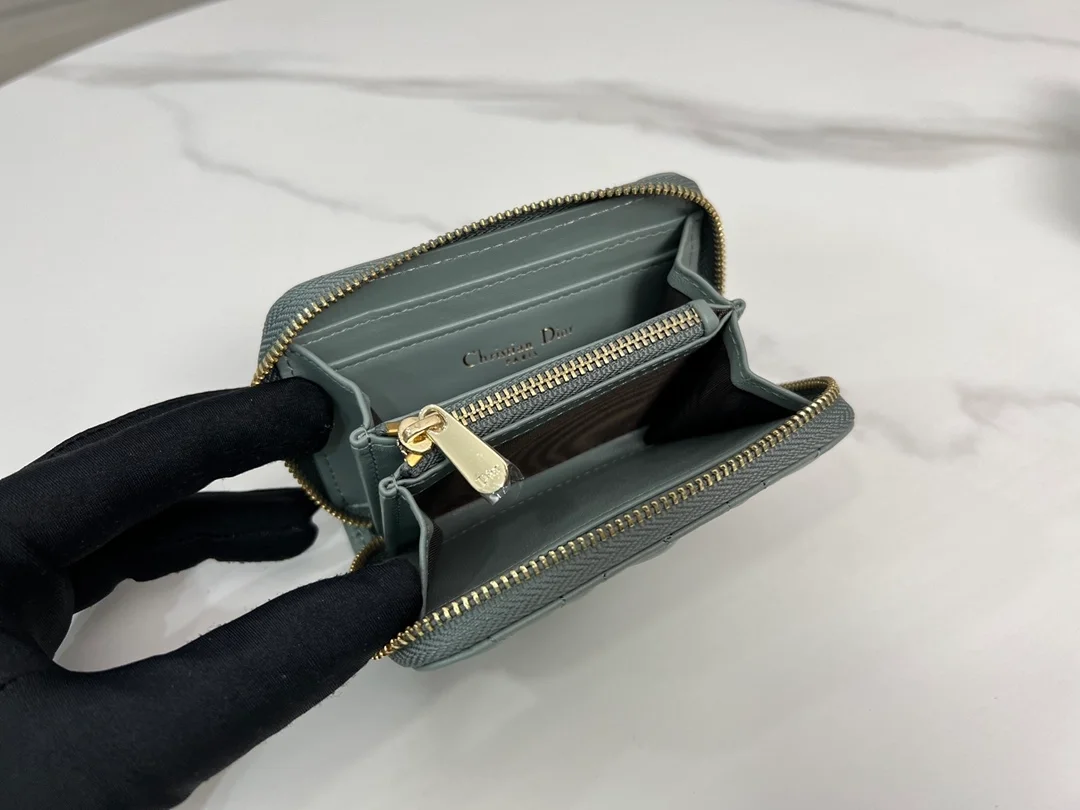 디올 레이디 VOYAGEUR 스몰 동전 지갑 그레이