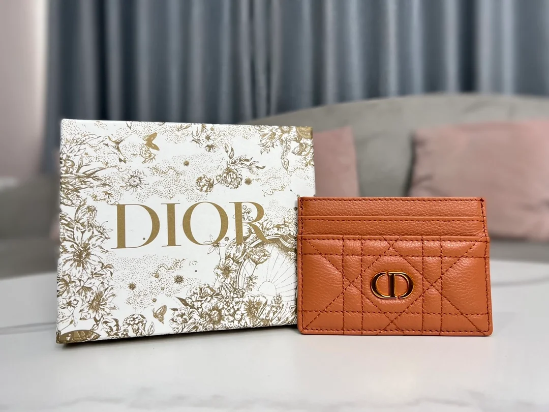 디올 카로 5-슬롯 카드 지갑 로즈