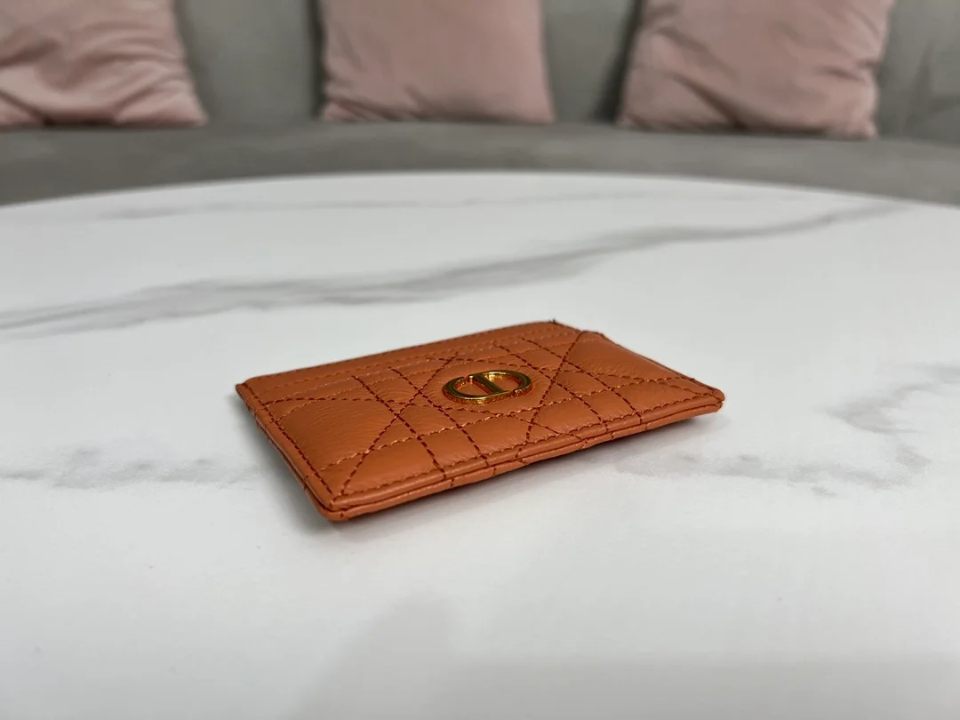 디올 카로 5-슬롯 카드 지갑 로즈