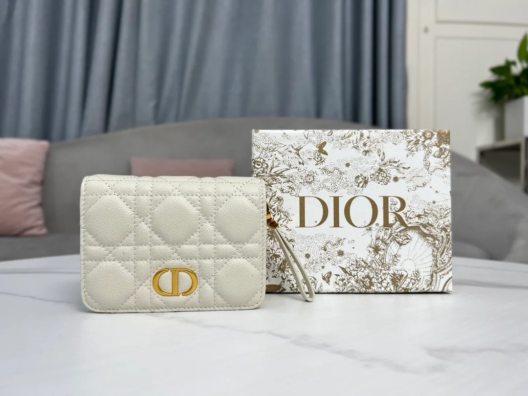 디올 카로 컴팩트 지퍼 지갑 화이트