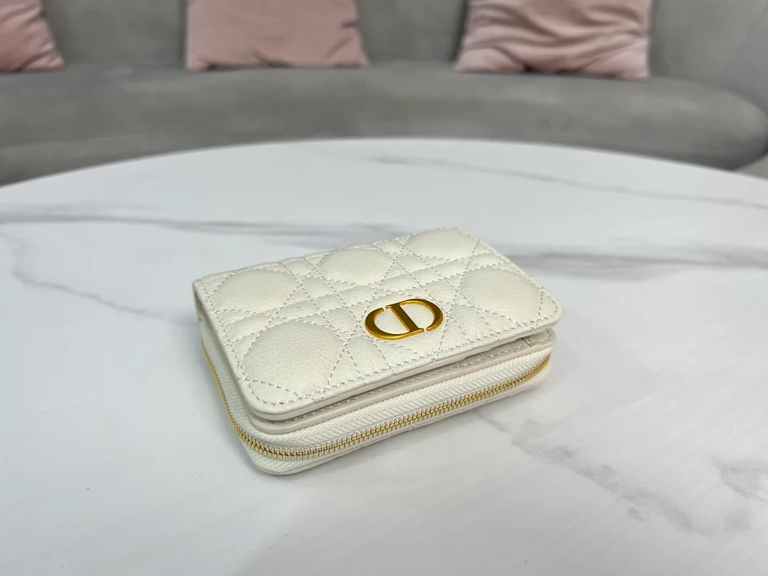 디올 카로 컴팩트 지퍼 지갑 화이트