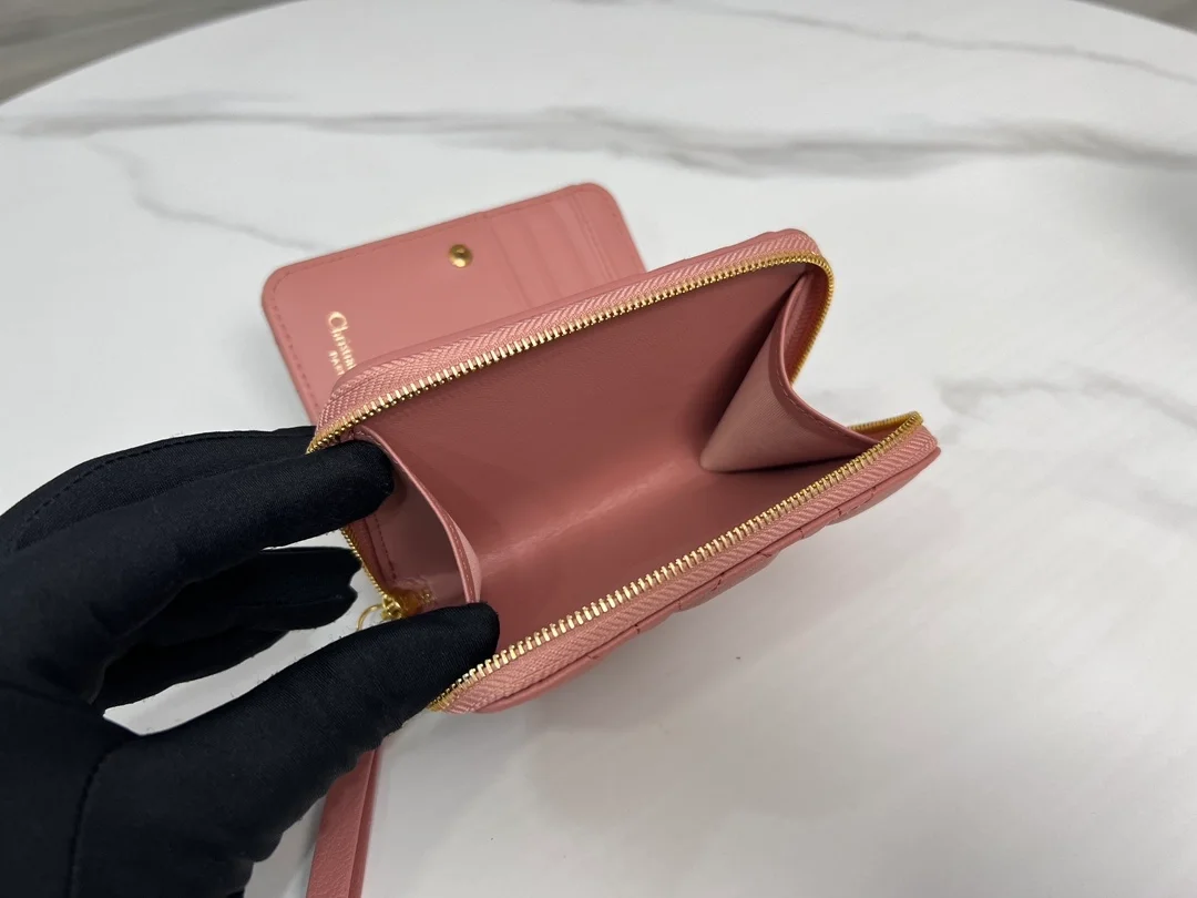 디올 카로 컴팩트 지퍼 지갑 핑크