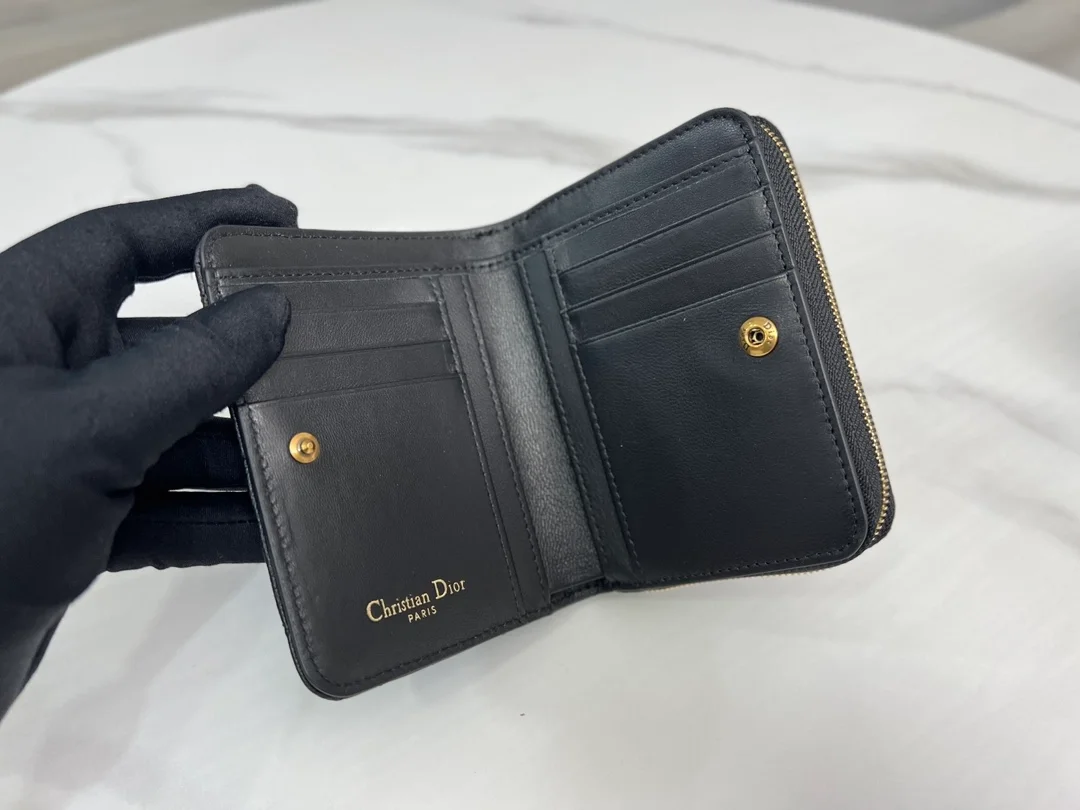 디올 카로 컴팩트 지퍼 지갑 블랙