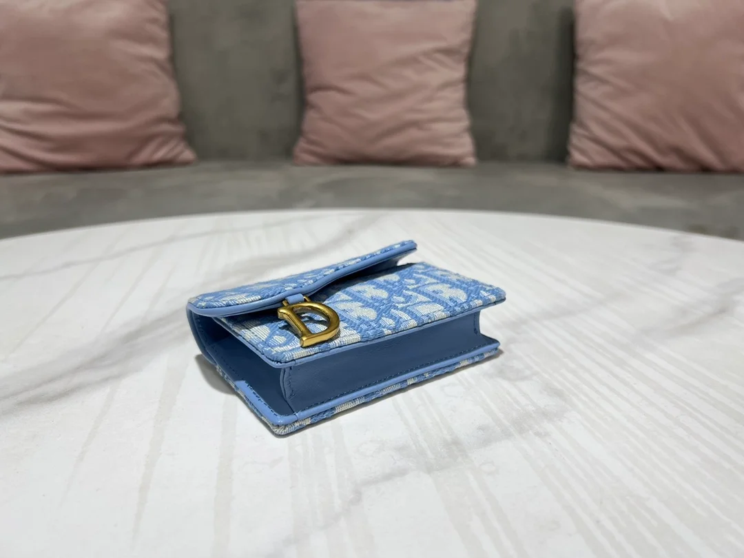 디올 새들 플랩 카드 지갑 블루