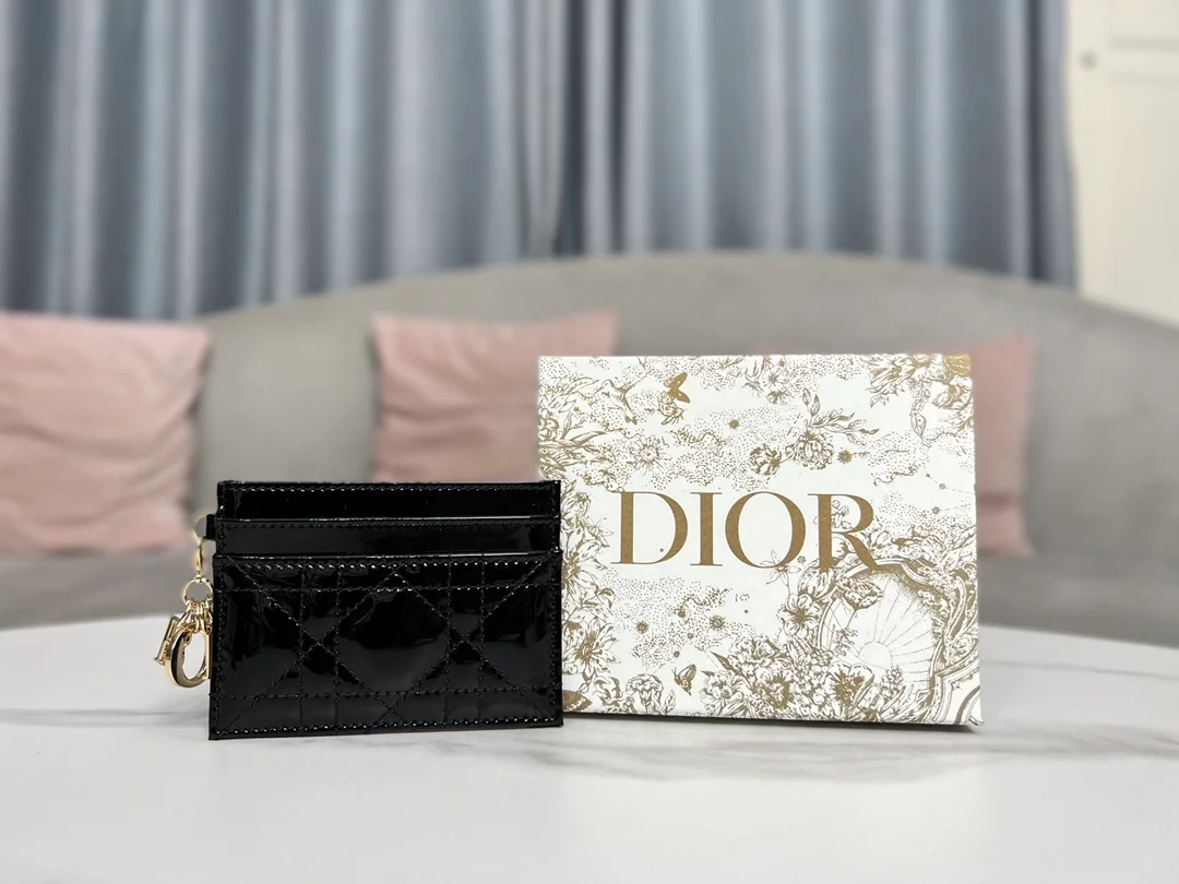 디올 레이디 5 슬롯 카드 홀더