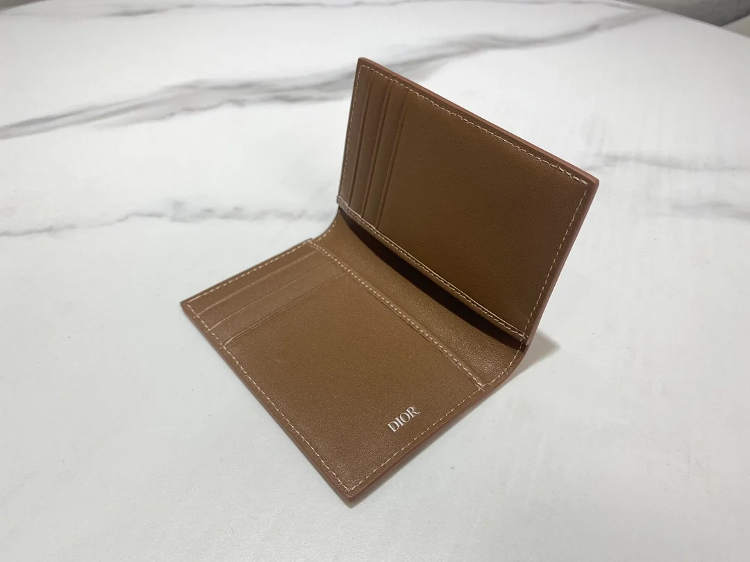디올 2단 카드 홀더 브라운