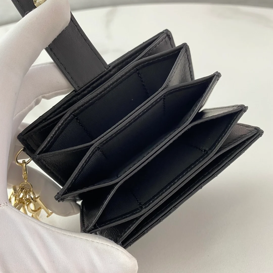 디올 레이디 5-포켓 카드 지갑 블랙