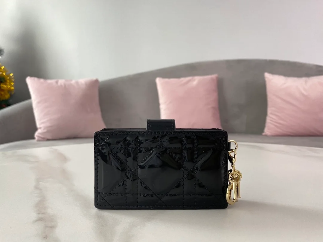 디올 레이디 5-포켓 카드 지갑 블랙