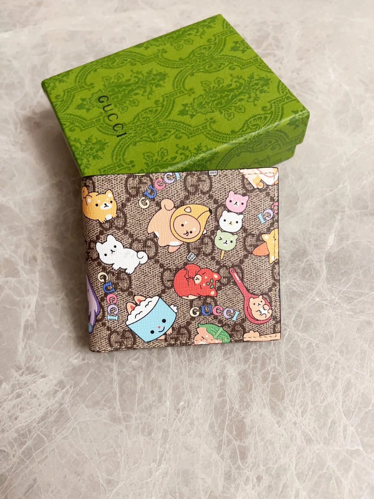 구찌 수프림 애니멀 카드 지갑