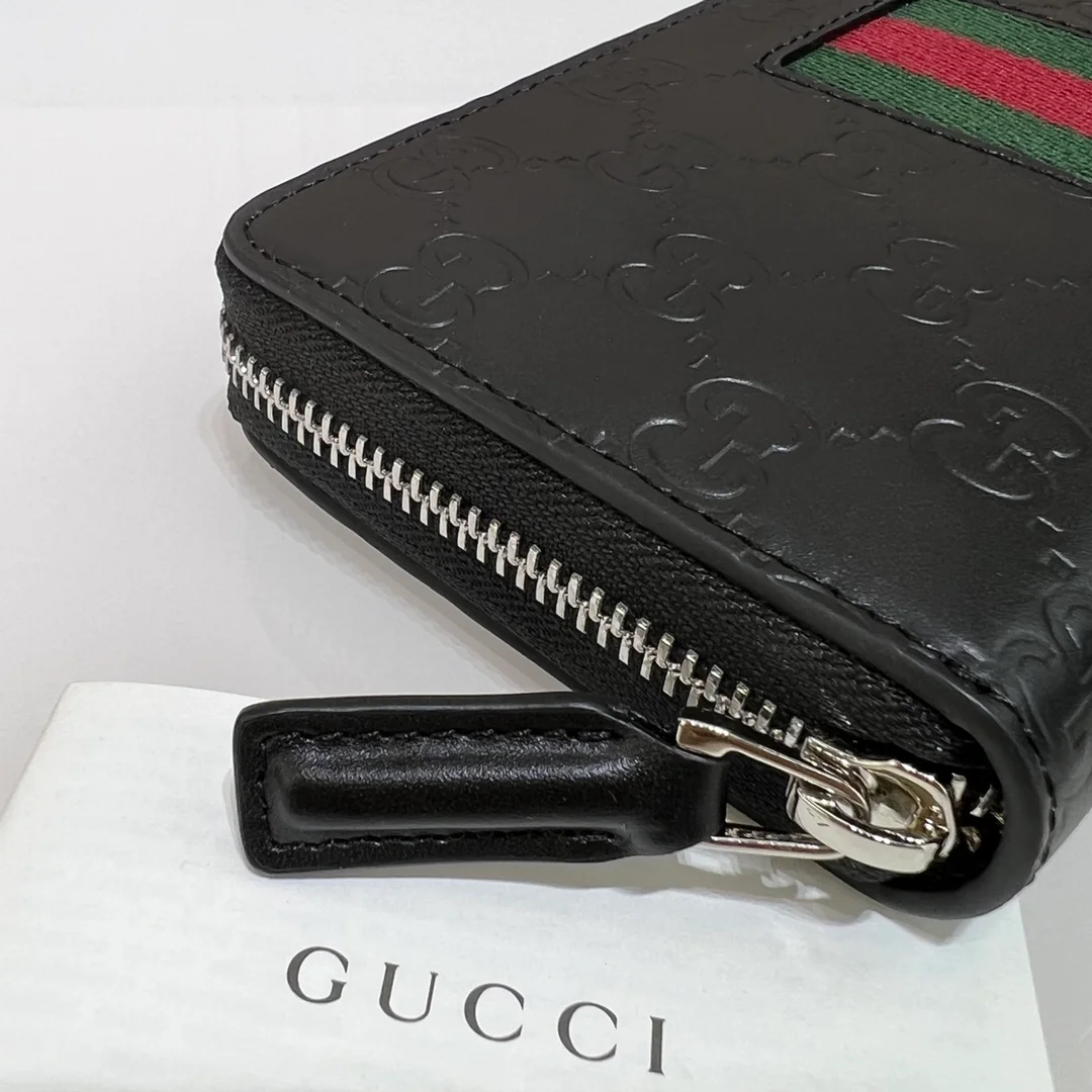 구찌 시그니처 웹 삼선 씨마 장지갑