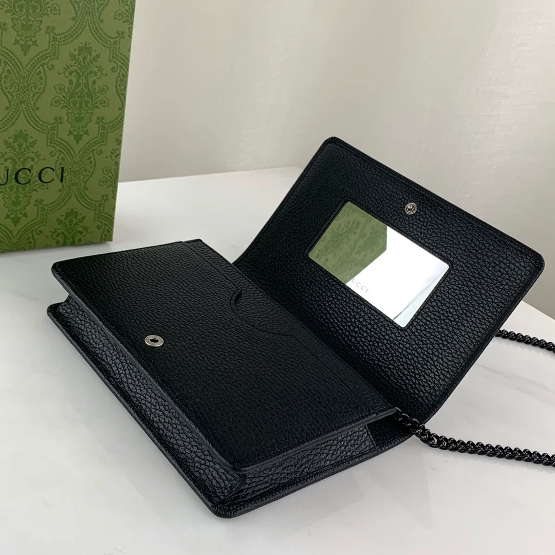 구찌 마몬트 블랙 레더 체인 지갑