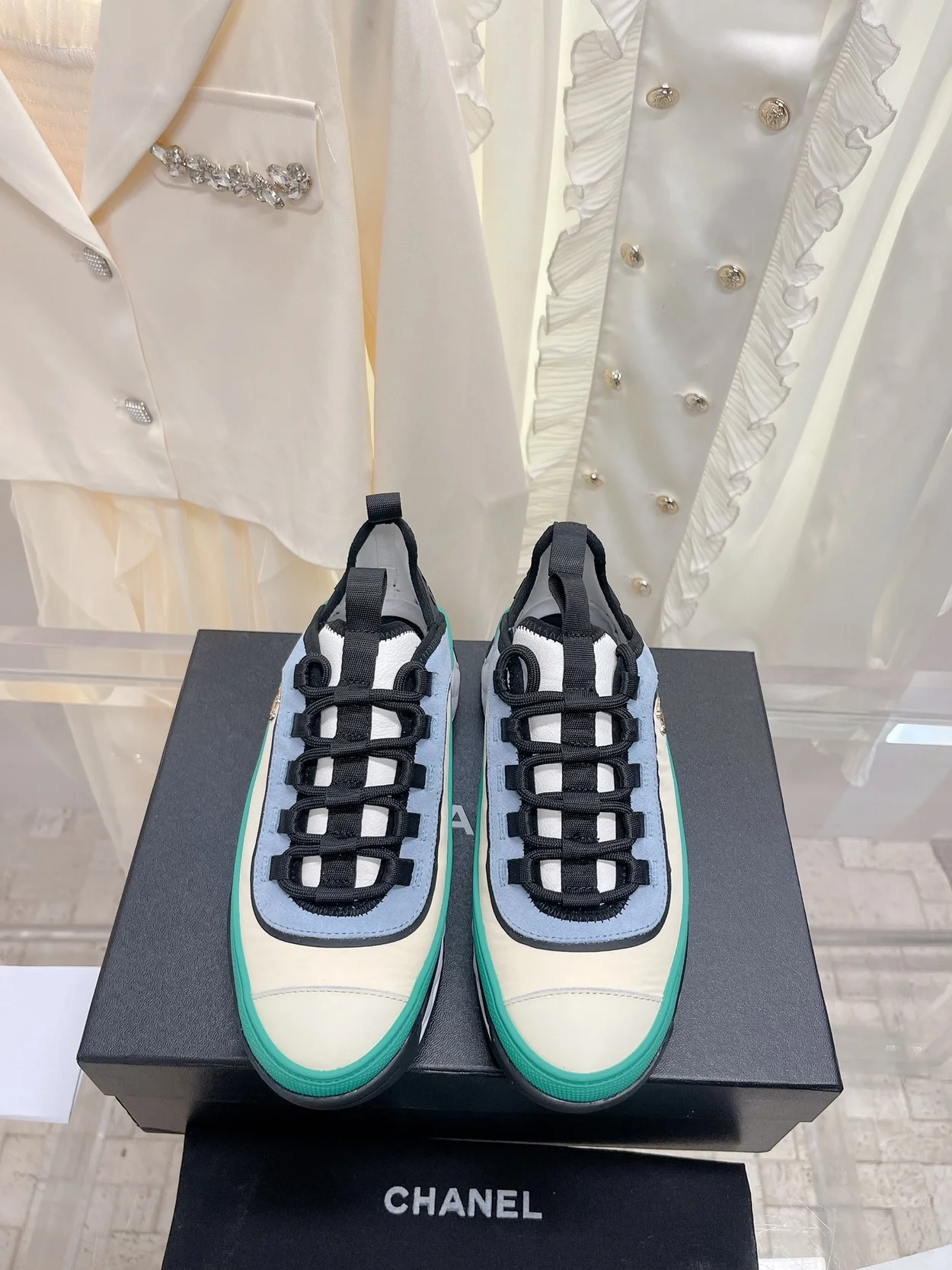 샤넬 믹스드파이버 카프스킨 아이보리