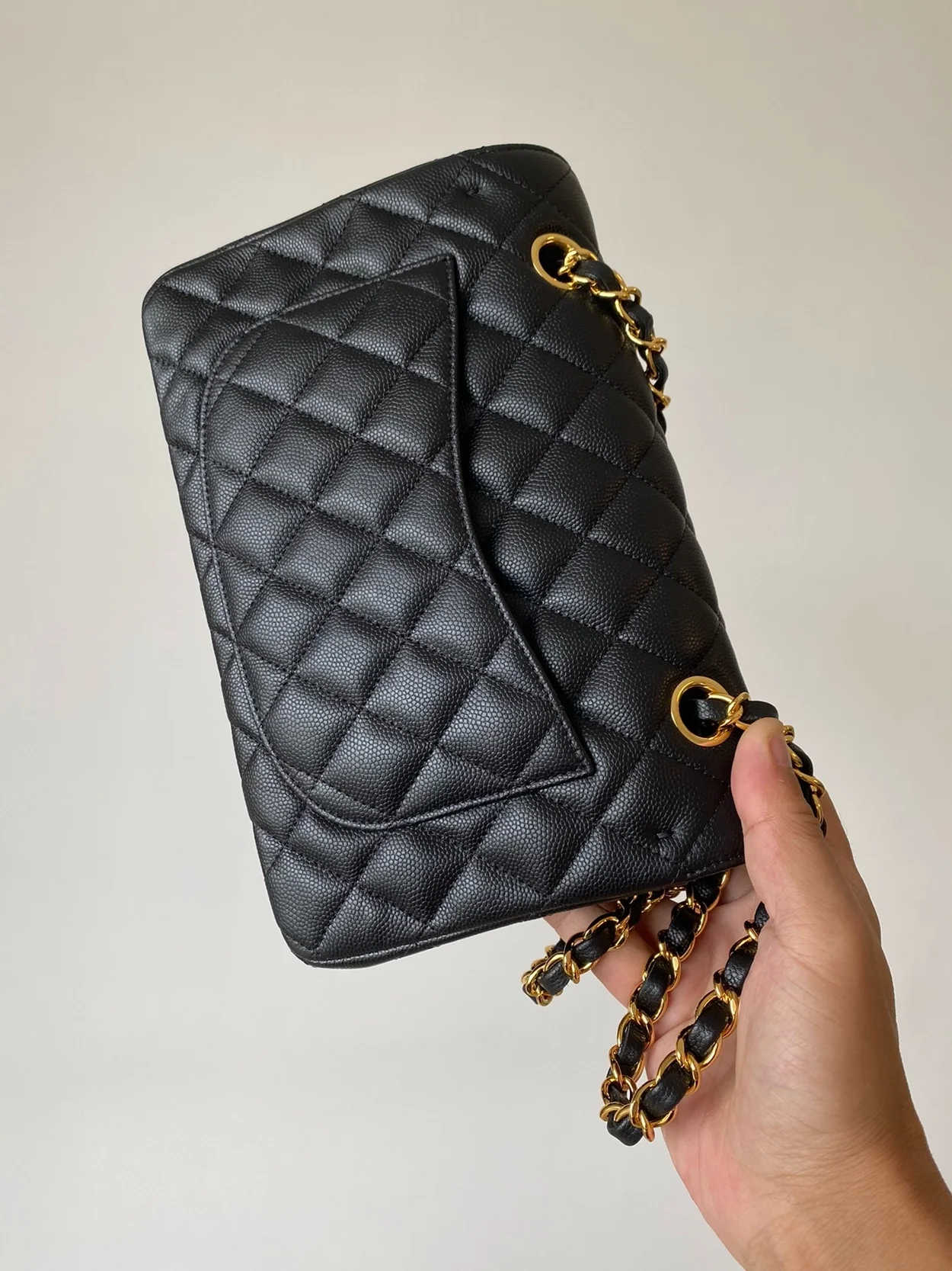 샤넬 클래식 스몰 캐비어 블랙 골드