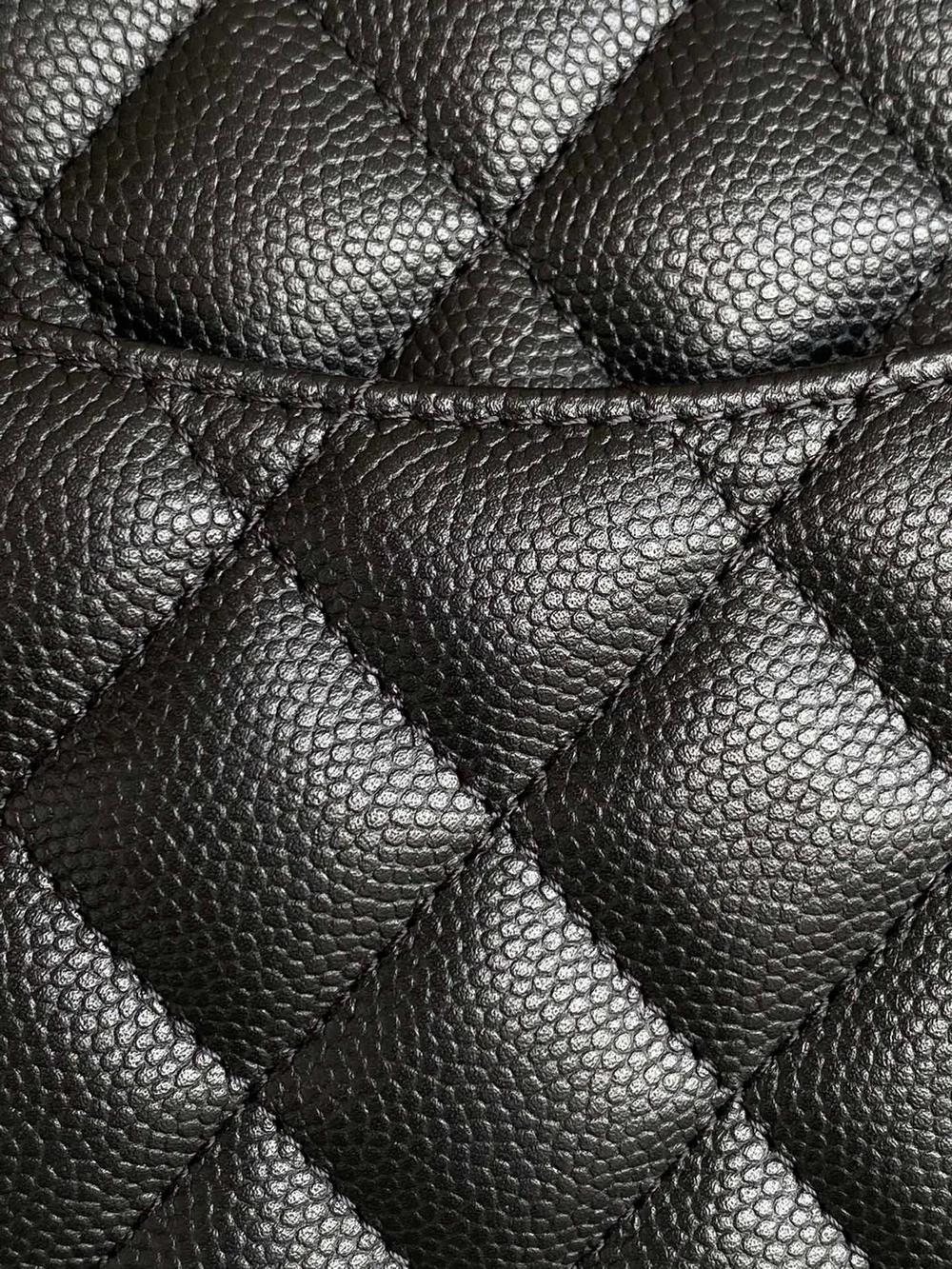 샤넬 클래식 스몰 캐비어 블랙 골드