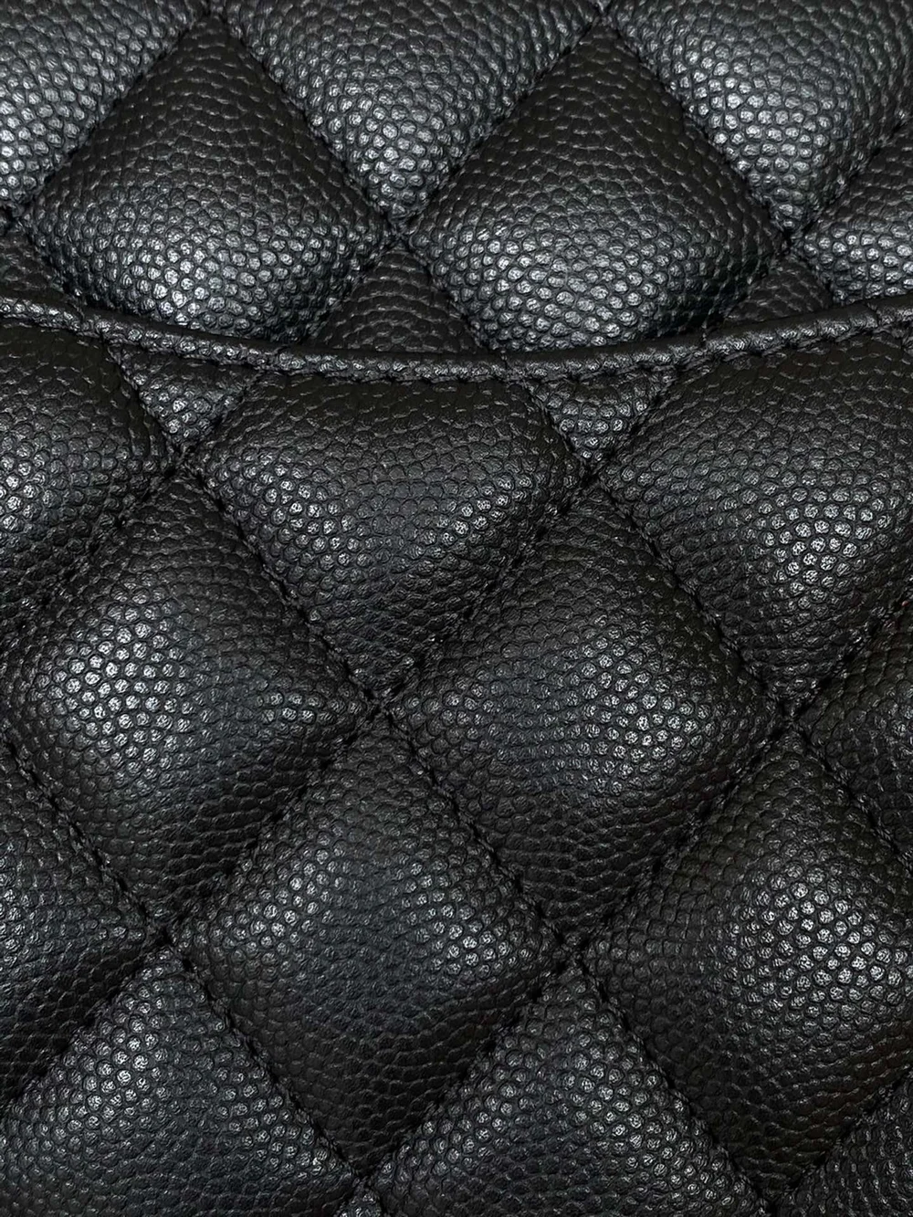 샤넬 클래식 스몰 캐비어 블랙 골드