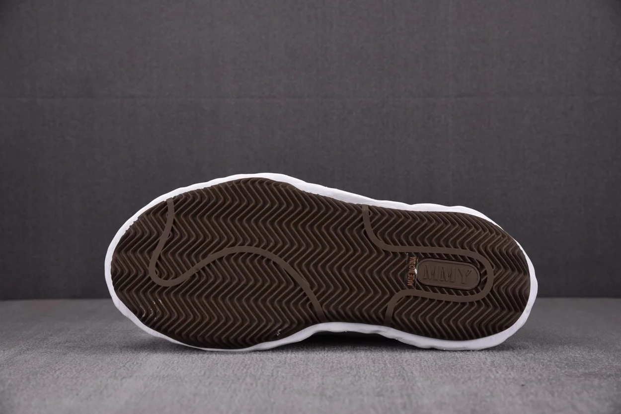 미하라 야스히로 블레이키 OG 솔 레더 화이트