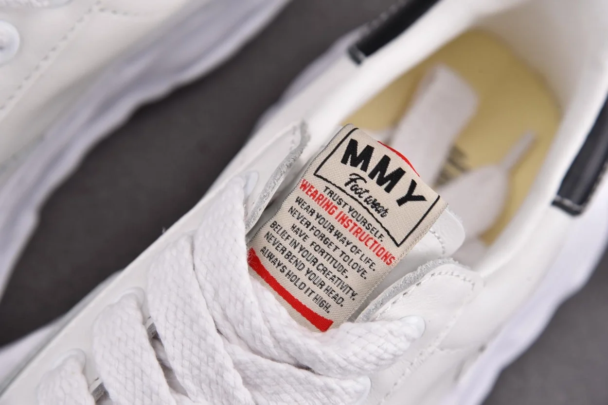 미하라 야스히로 블레이키 OG 솔 레더 화이트