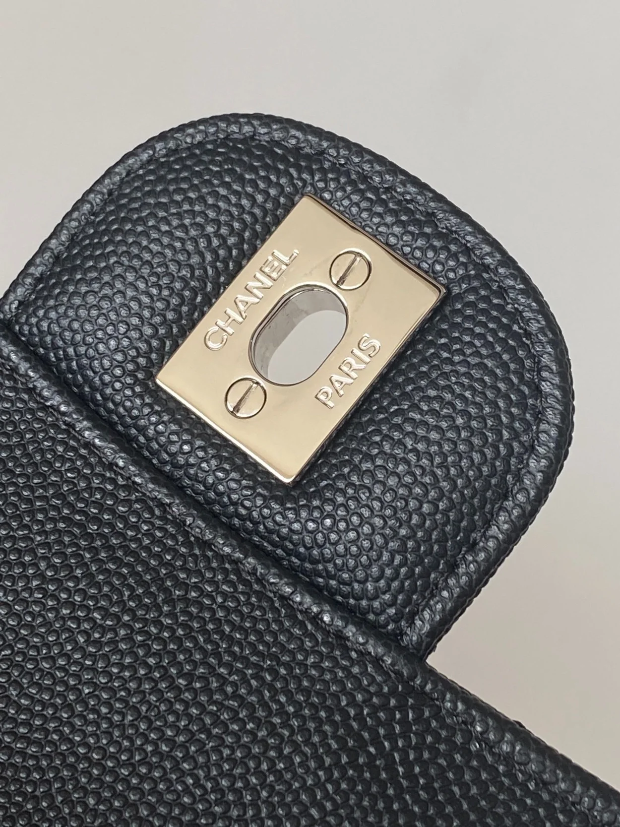 샤넬 클래식 스몰 캐비어 블랙 실버