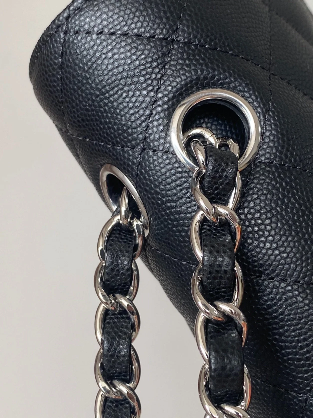 샤넬 클래식 스몰 캐비어 블랙 실버