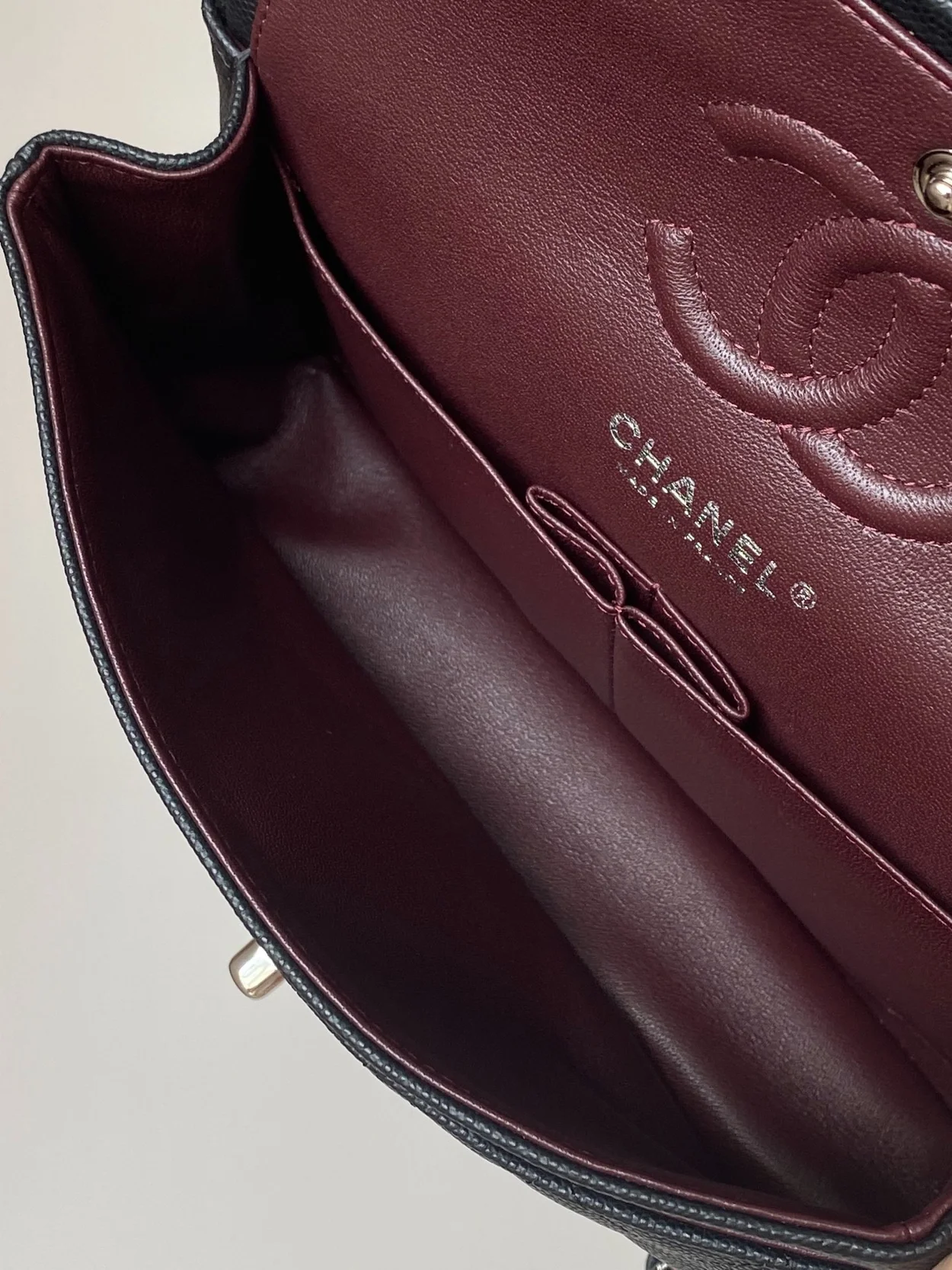 샤넬 클래식 스몰 캐비어 블랙 실버