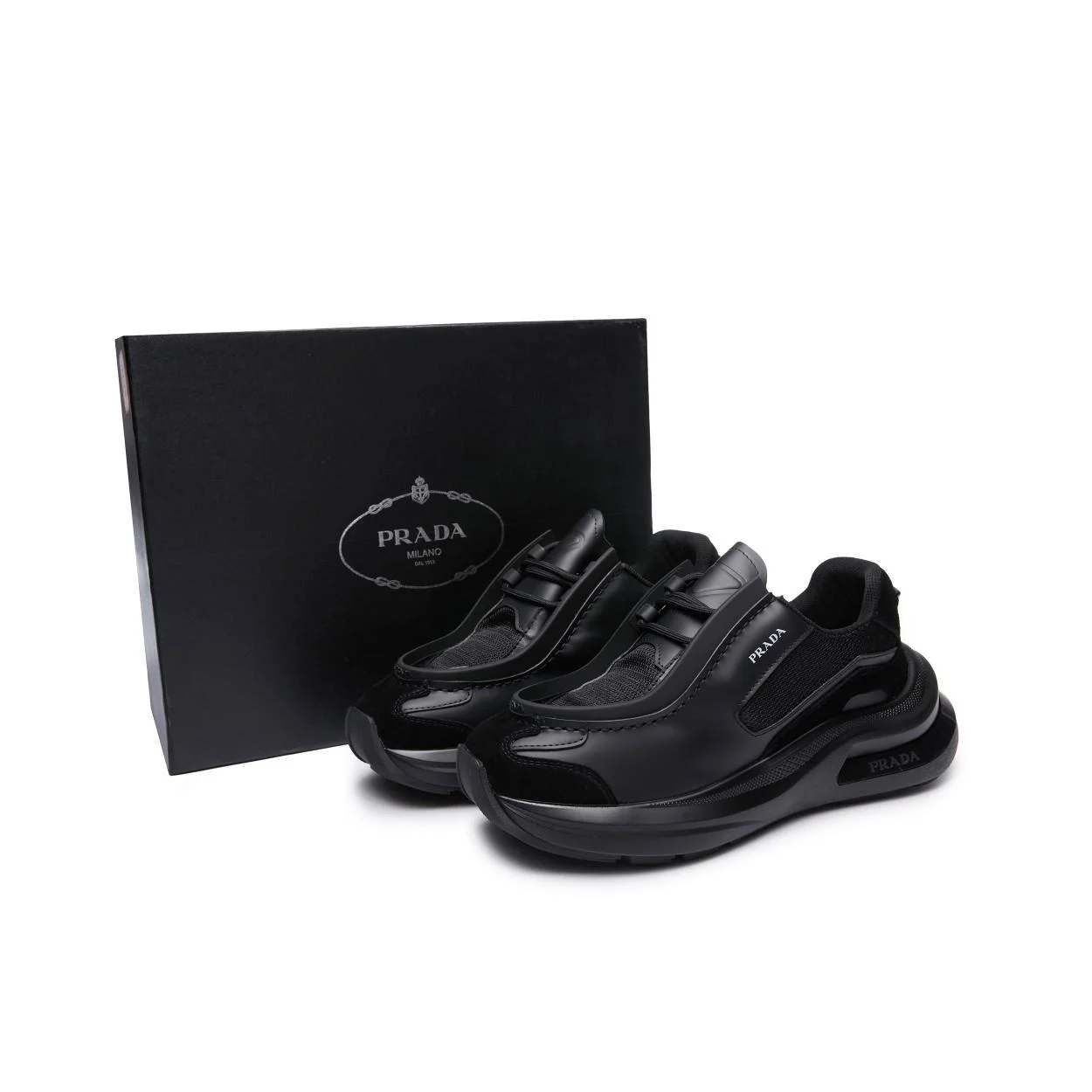 프라다 패널 가죽 청키 스니커즈 블랙