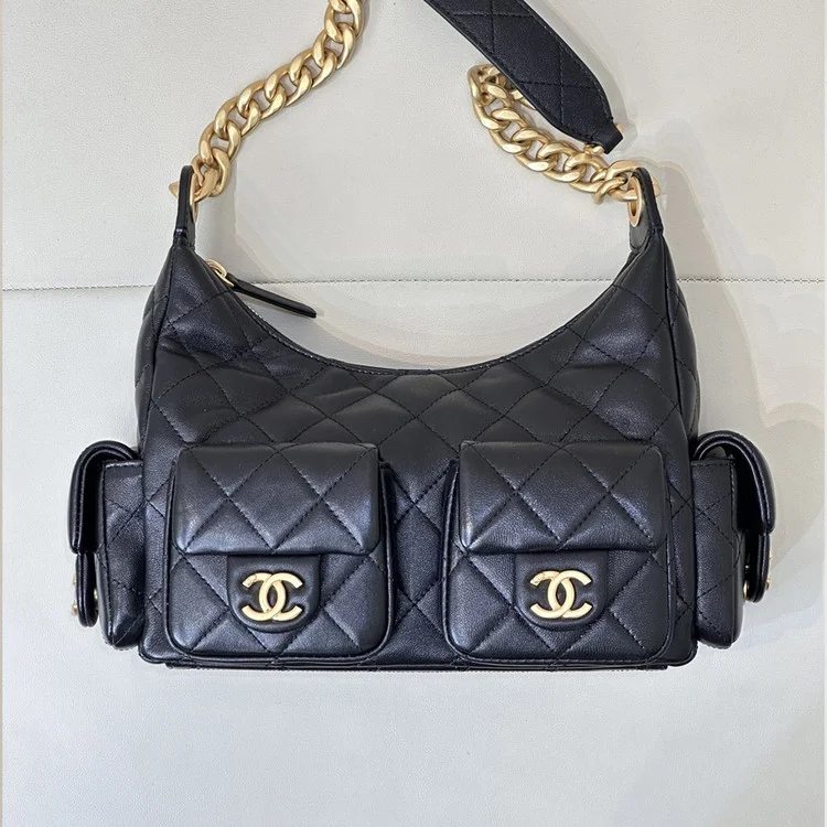 샤넬 25C 크루즈 맥시 호보백 램스킨 골드 미디움