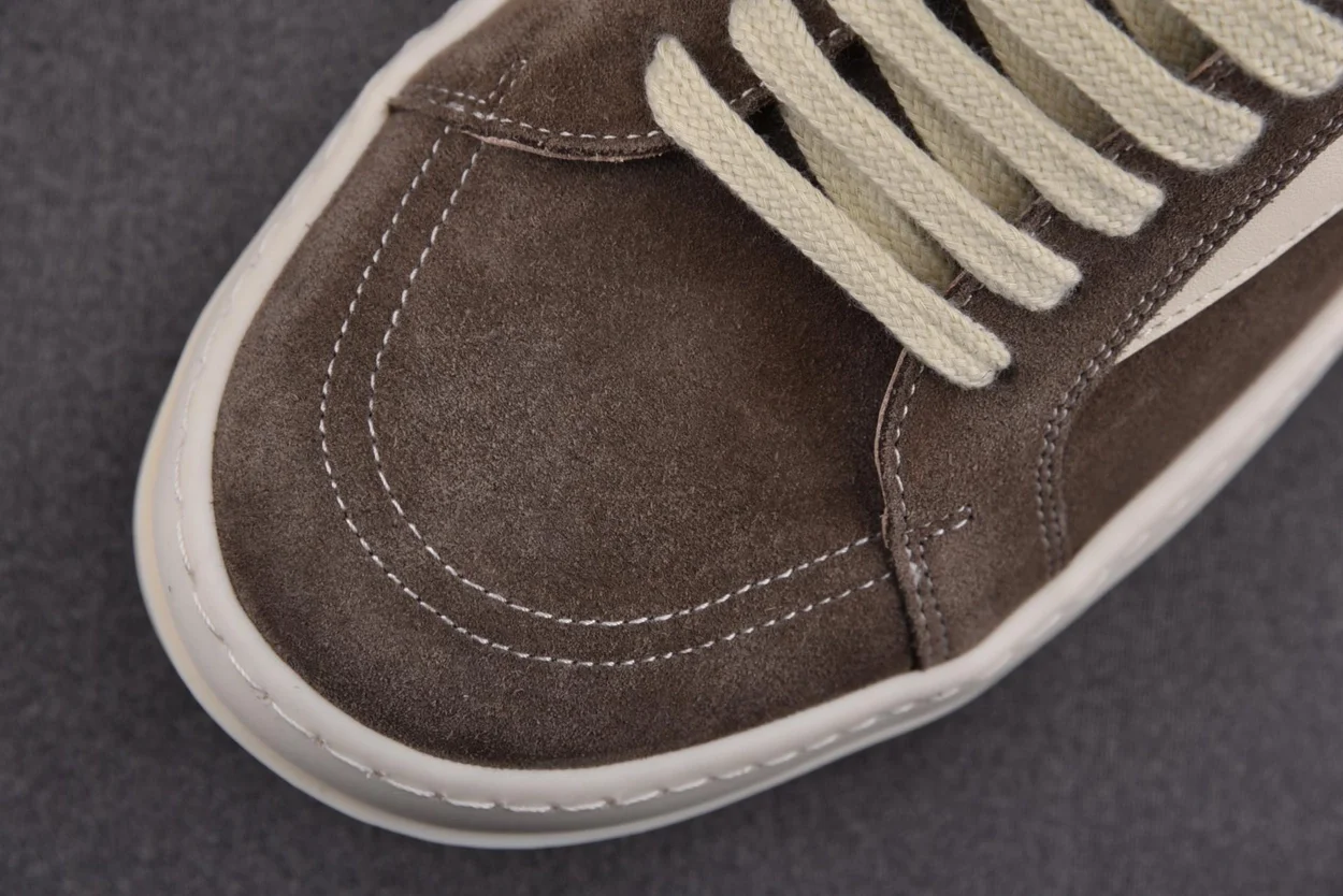 릭오웬스 스웨이드 빈티지 스니커즈 더스트