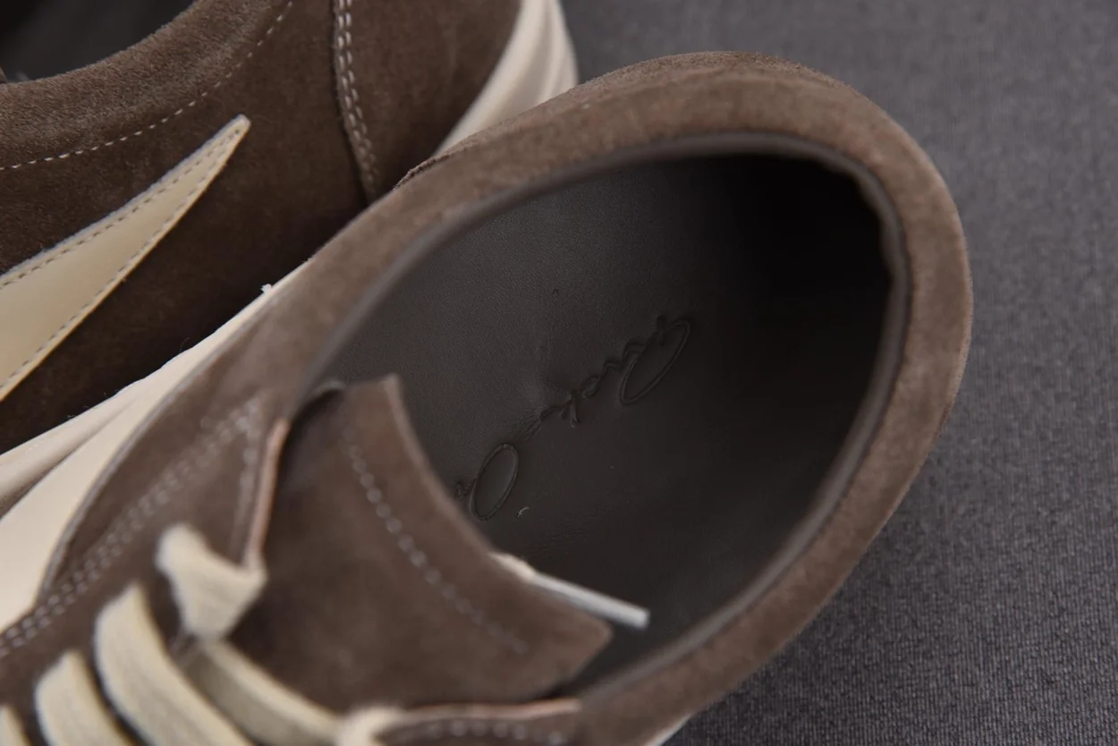 릭오웬스 스웨이드 빈티지 스니커즈 더스트