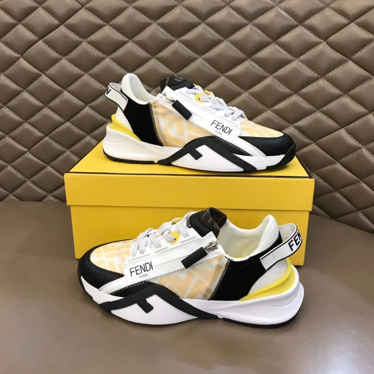 펜디 플로우 옐로우 로우탑 스니커즈