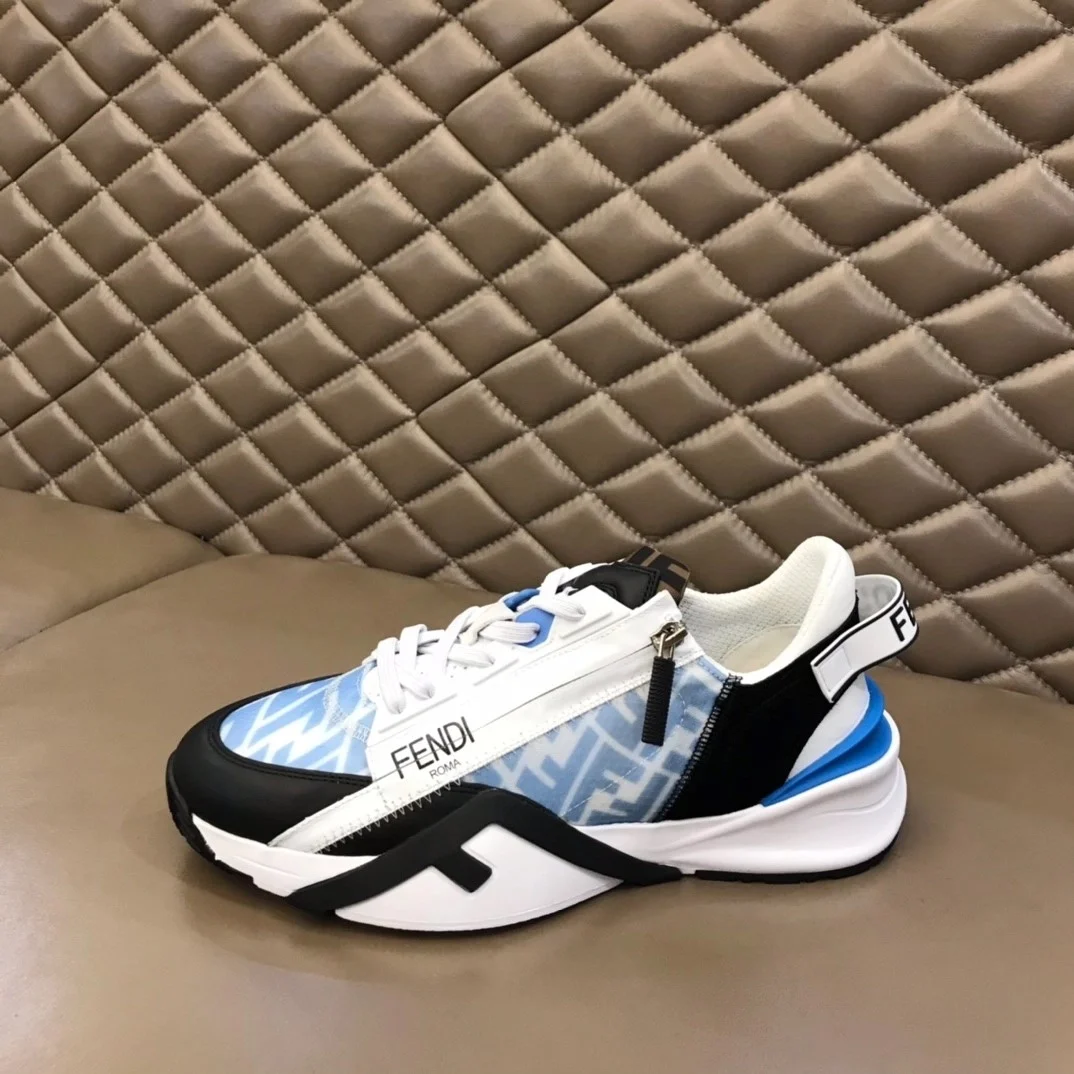 펜디 플로우 라이트 블루 로우탑 스니커즈