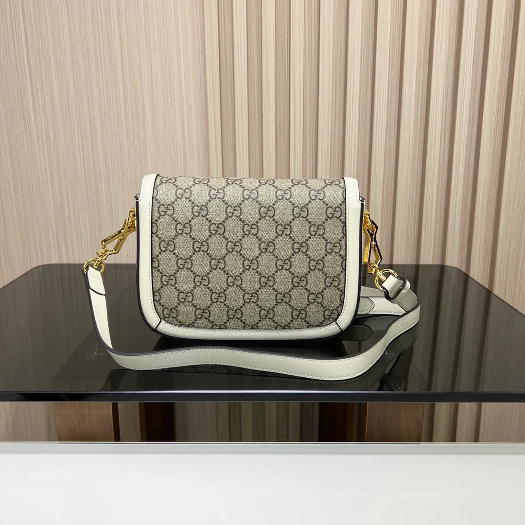 구찌 홀스빗 1955 미니 크로스 백 화이트