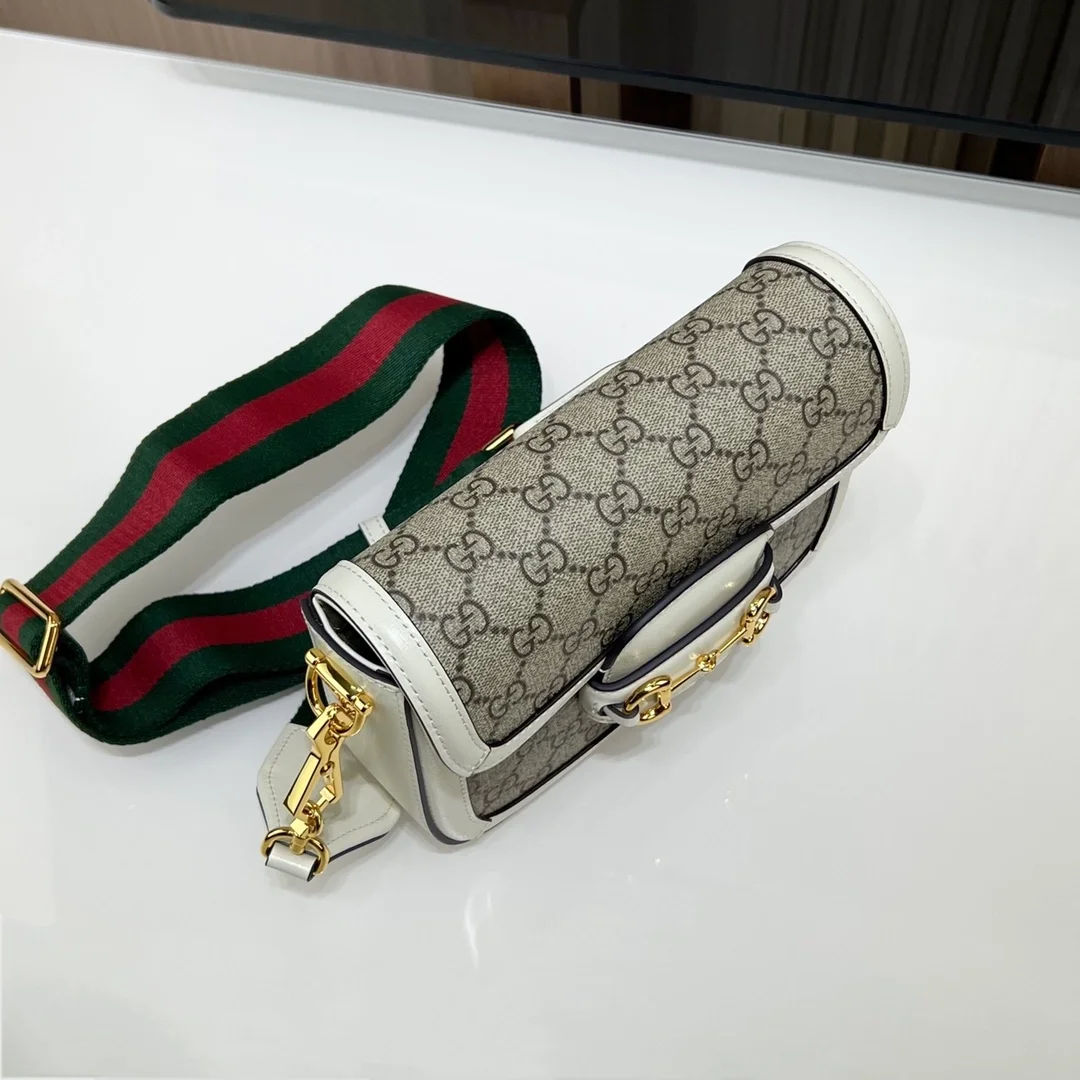 구찌 홀스빗 1955 미니 크로스 백 화이트