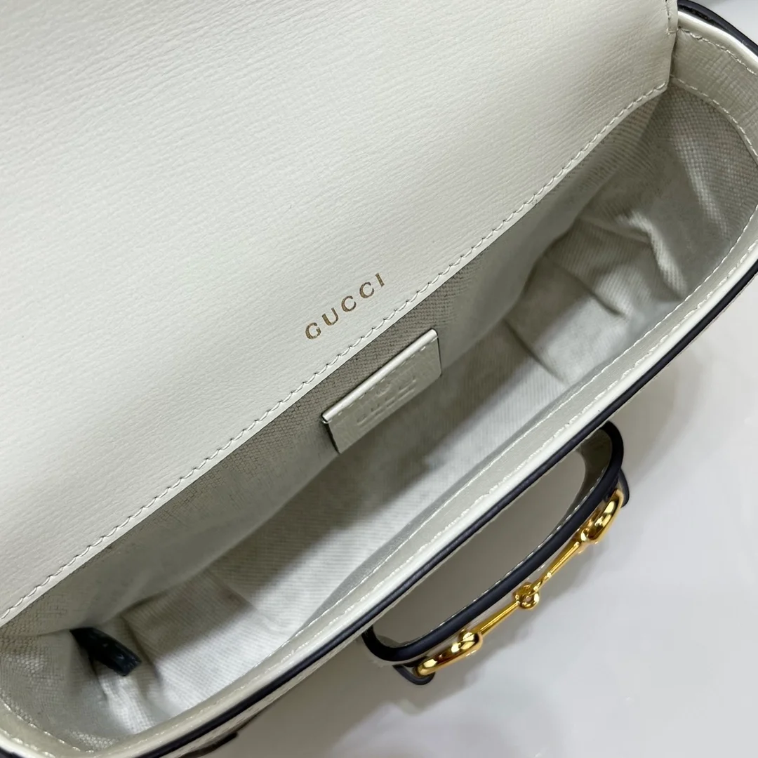 구찌 홀스빗 1955 미니 크로스 백 화이트